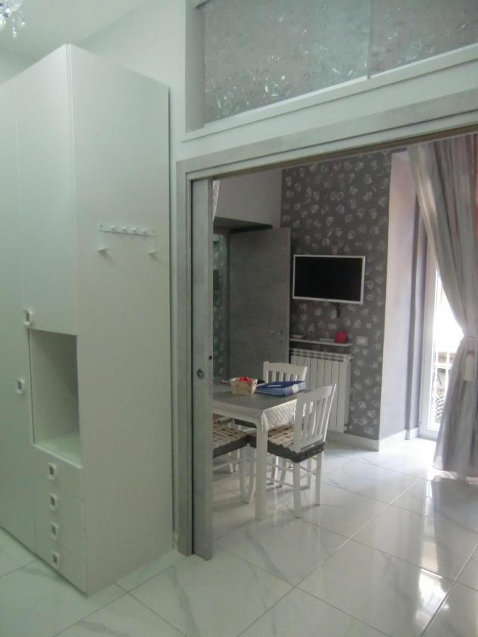 Guesthouse Aaron2 Napoli Eksteriør bilde