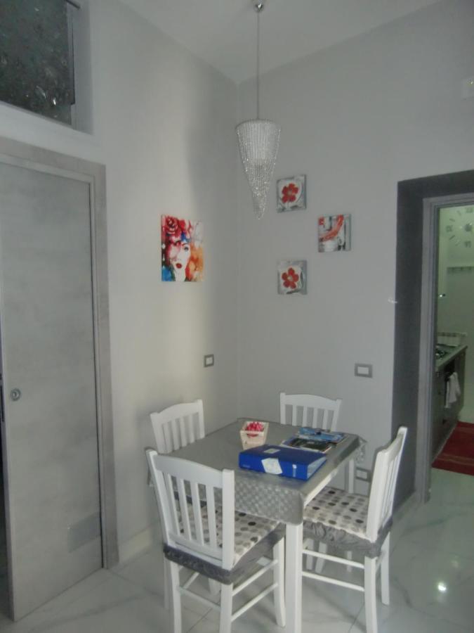 Guesthouse Aaron2 Napoli Eksteriør bilde